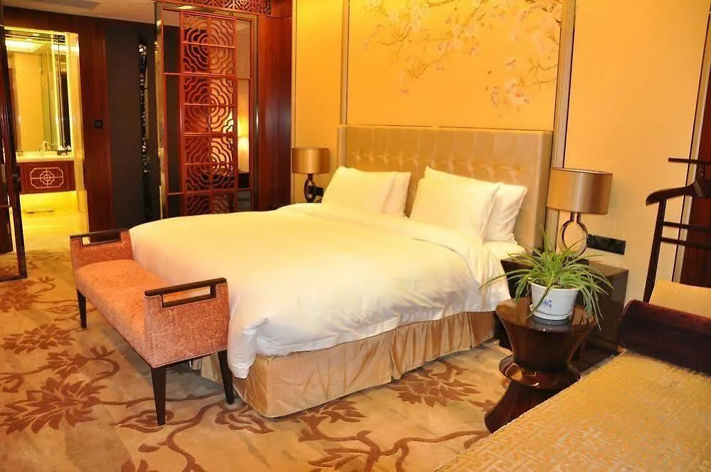 Howard Johnson Zhongtai Plaza Nanyang Nanyang  Hotel Nanyang (Henan)